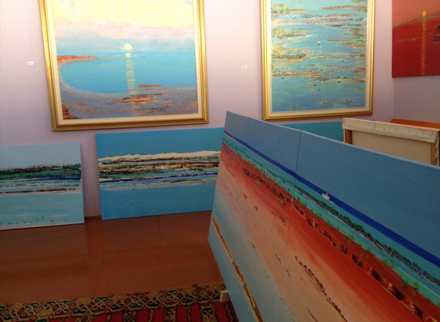 Krim Benterrak Art Studio